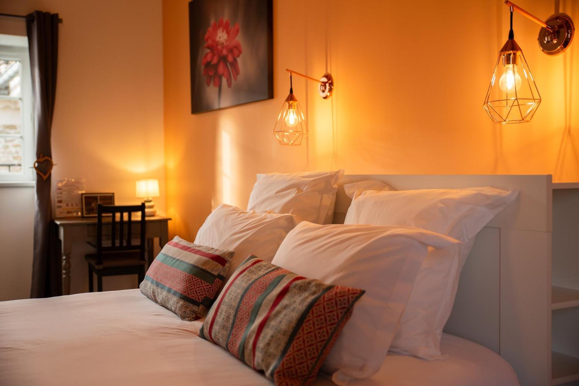 Domaine Forvent Bed & Breakfast Saint-Julien-de-Peyrolas Exterior photo