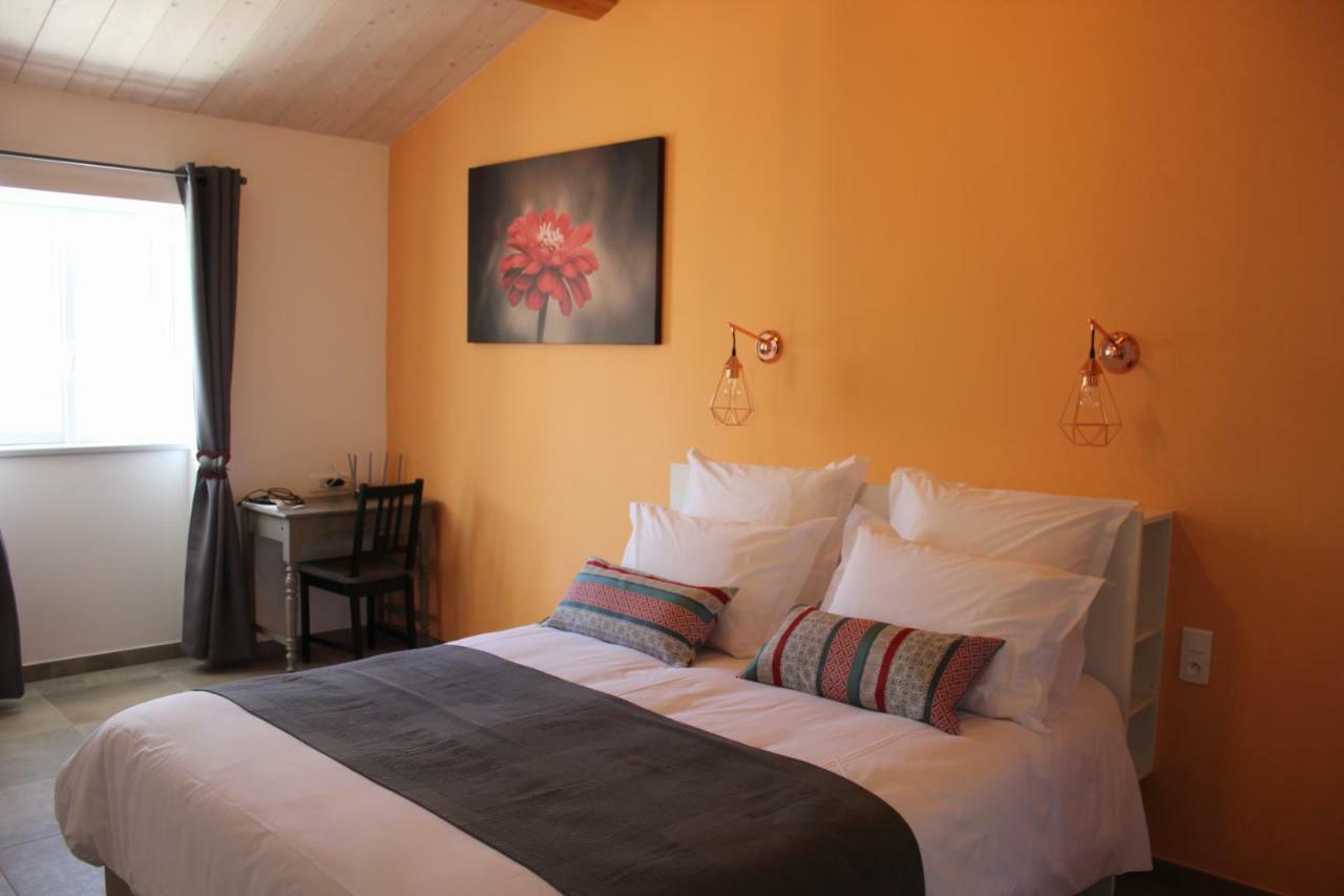Domaine Forvent Bed & Breakfast Saint-Julien-de-Peyrolas Exterior photo