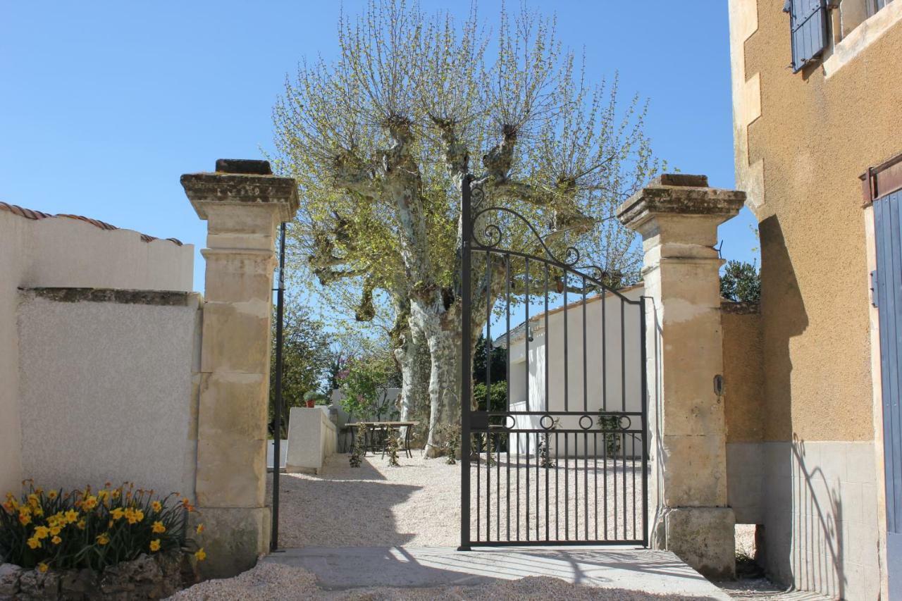 Domaine Forvent Bed & Breakfast Saint-Julien-de-Peyrolas Exterior photo